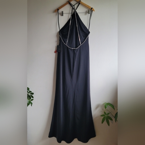 Ieena for Mac Duggal, Rhinestone  Halter Column  Gown, Black, Size 8‎ - NWT - Picture 6 of 12